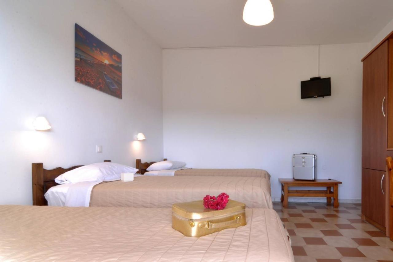 Makris Apartments Аріллас Екстер'єр фото