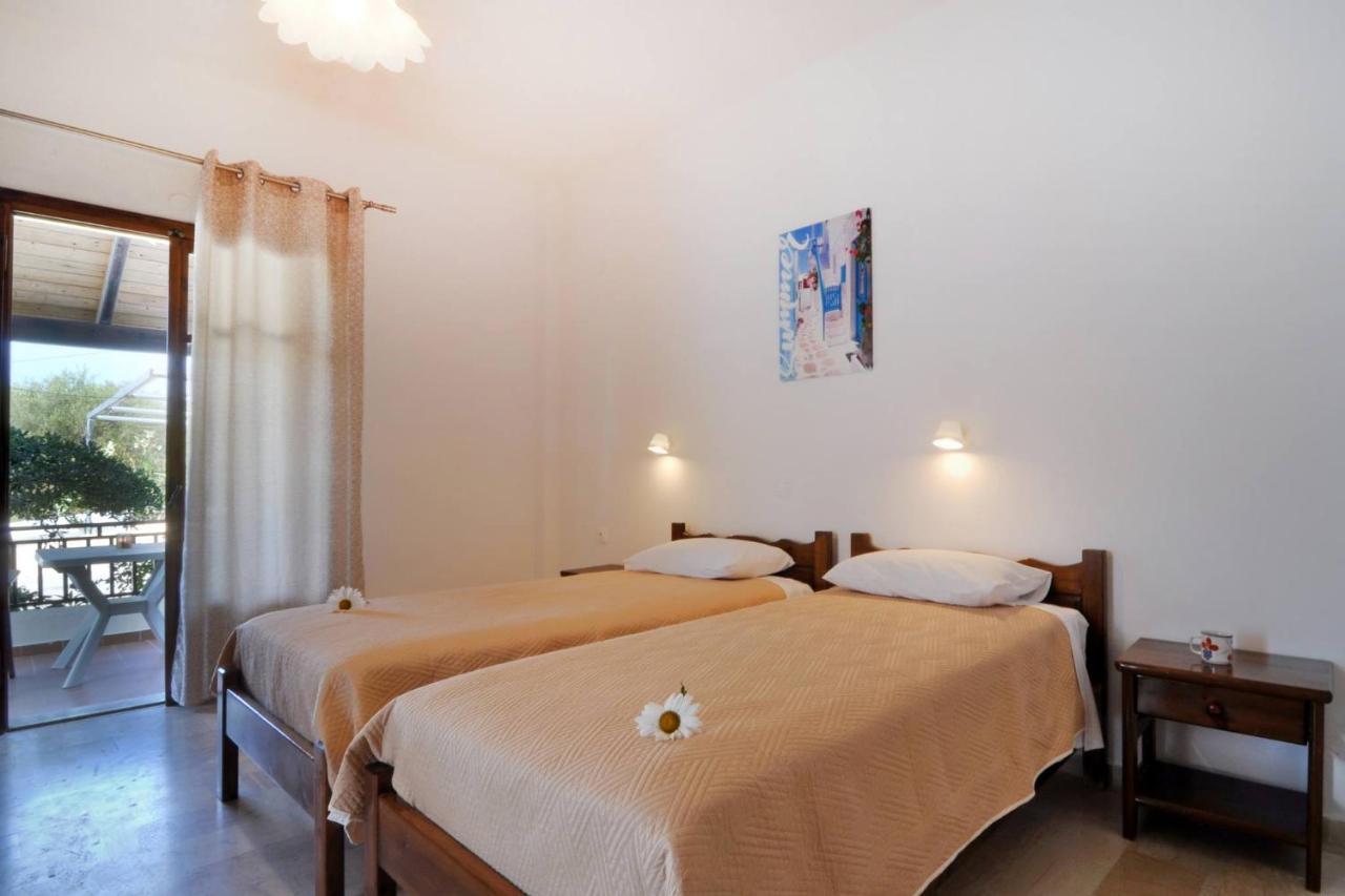 Makris Apartments Аріллас Екстер'єр фото