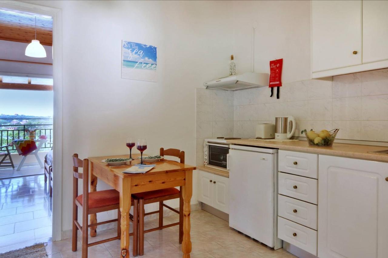 Makris Apartments Аріллас Екстер'єр фото