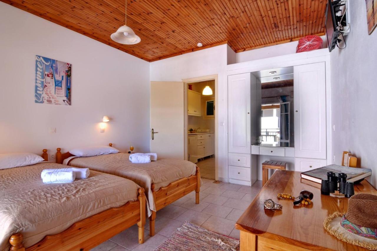 Makris Apartments Аріллас Екстер'єр фото